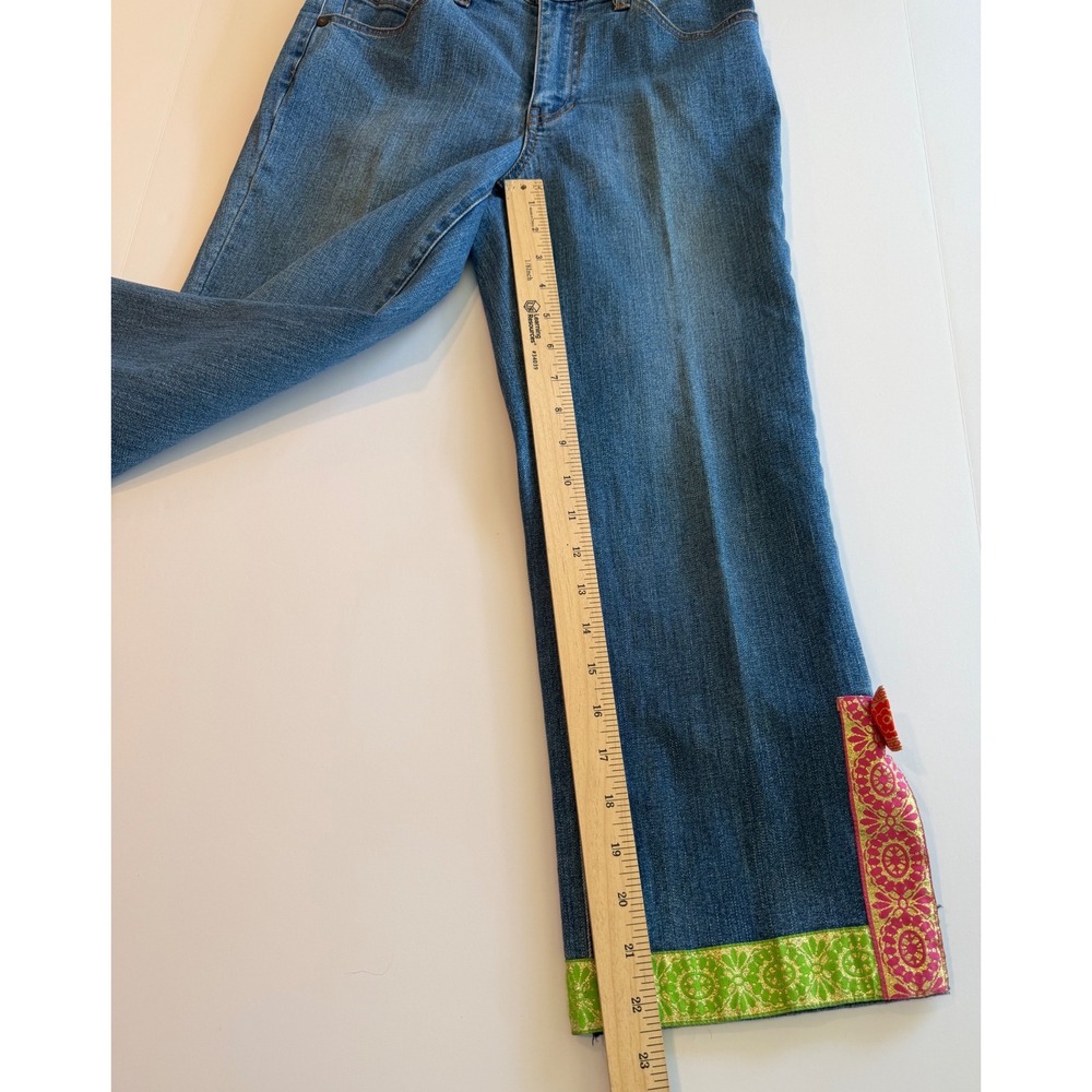The Denim Tailor Womens 6P Blue Embroidered Ribbon Trim Bow Crop Jeans Boho - Picture 5 of 9